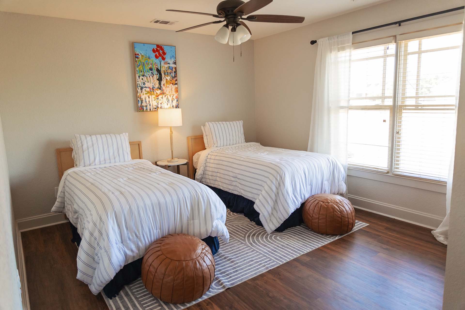 Bedroom with two single beds